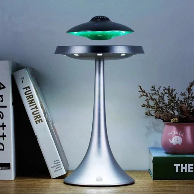 Magnetic levitation UFO Light